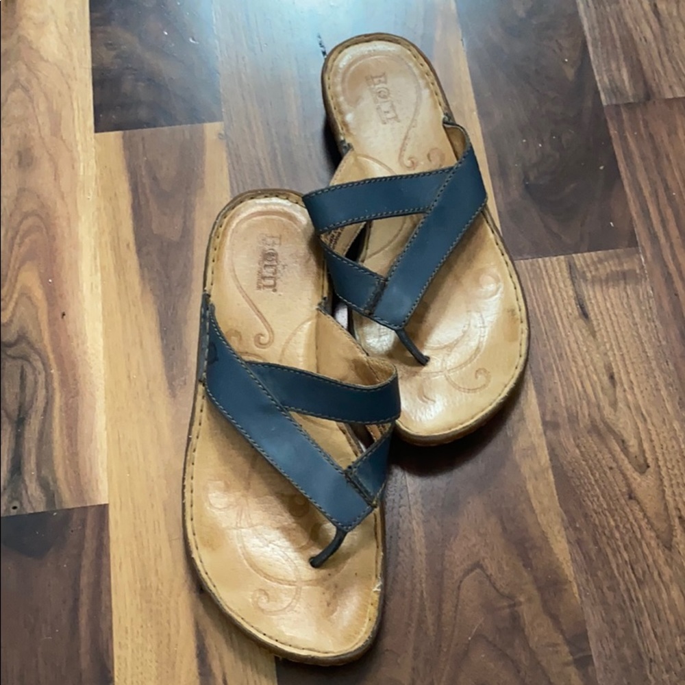 Born flip Flops